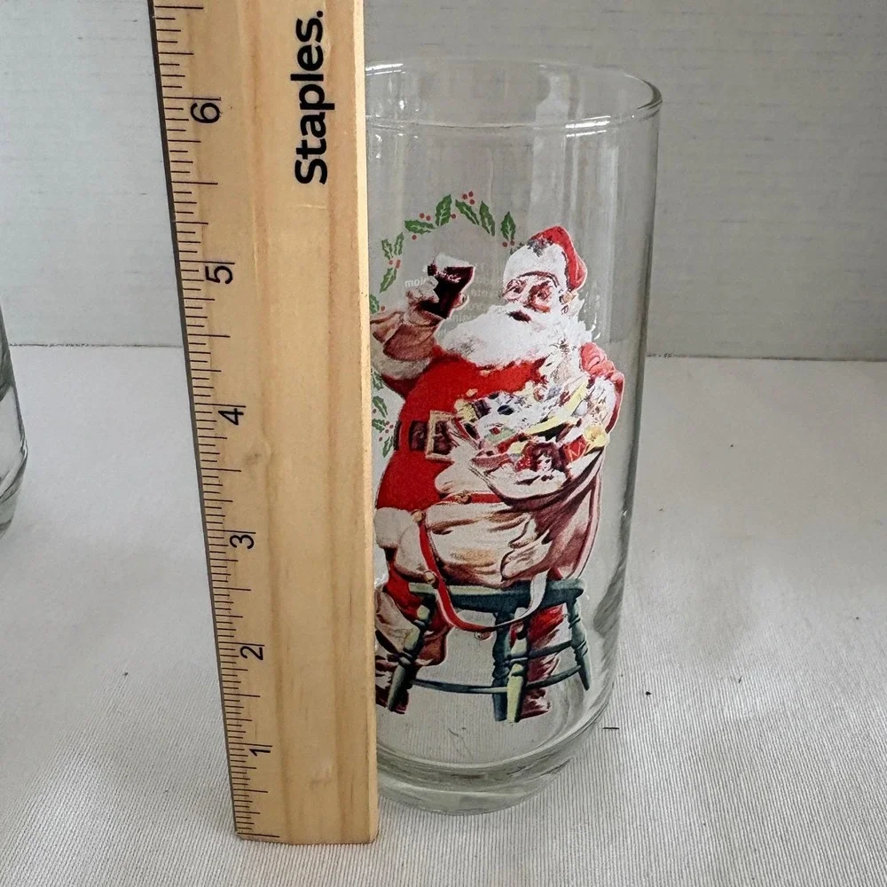 Vintage Coca-Cola Santa Claus Glass Haddon Sundblom 1946‎ Series 2 of 3  6in